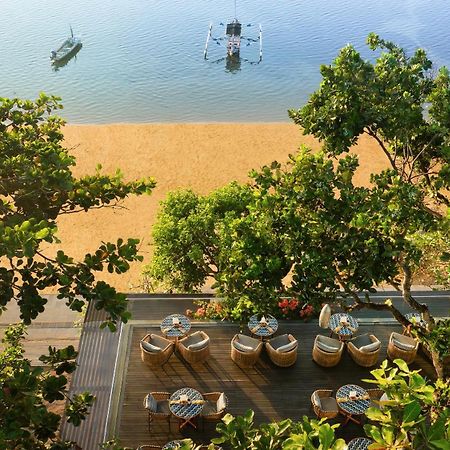 Maya Sanur Resort & Spa Екстериор снимка View of the beach from the hotel