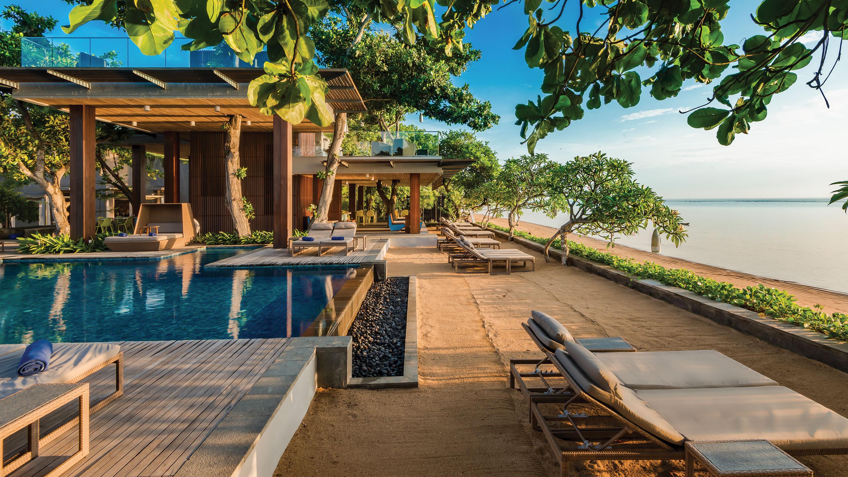 Maya Sanur Resort & Spa Екстериор снимка The Beach at The Cape
