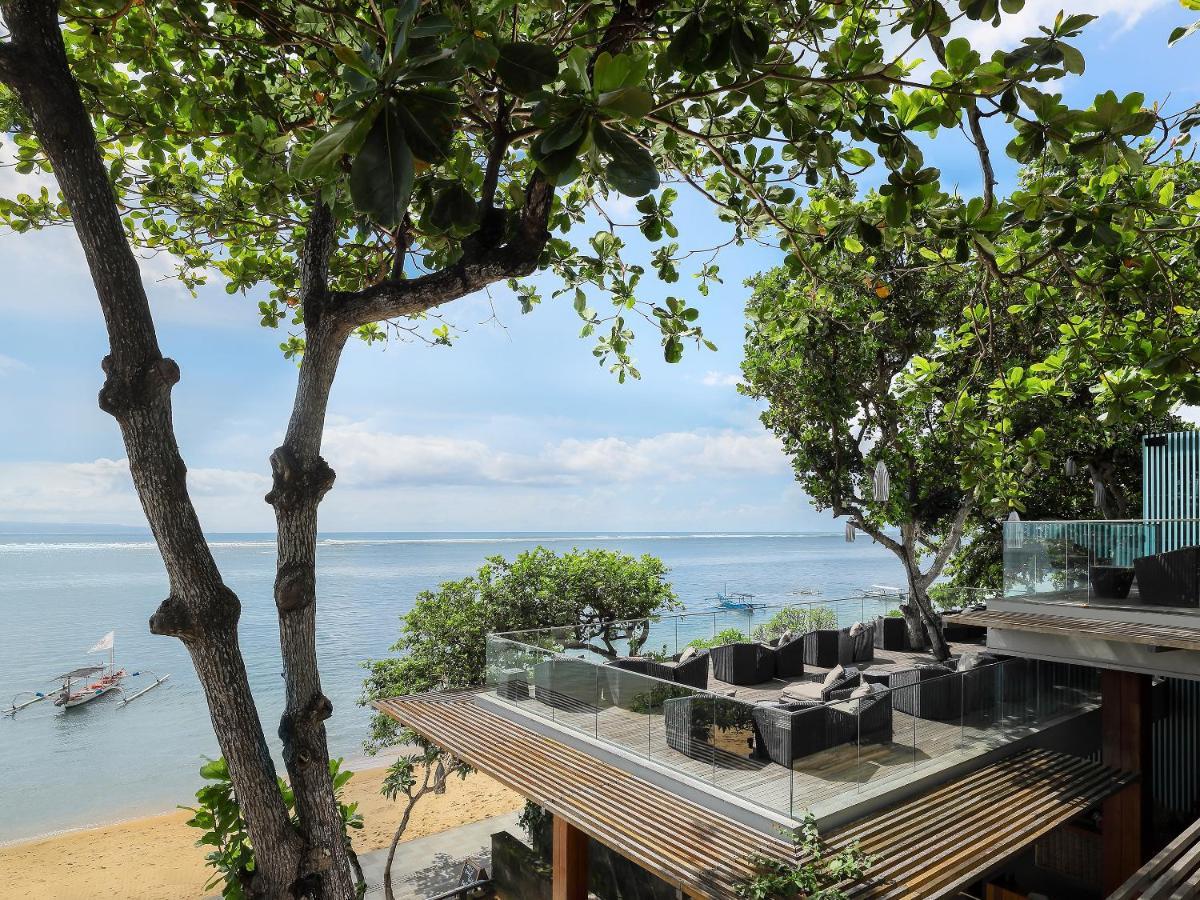 Maya Sanur Resort & Spa Екстериор снимка View of the beach at the hotel