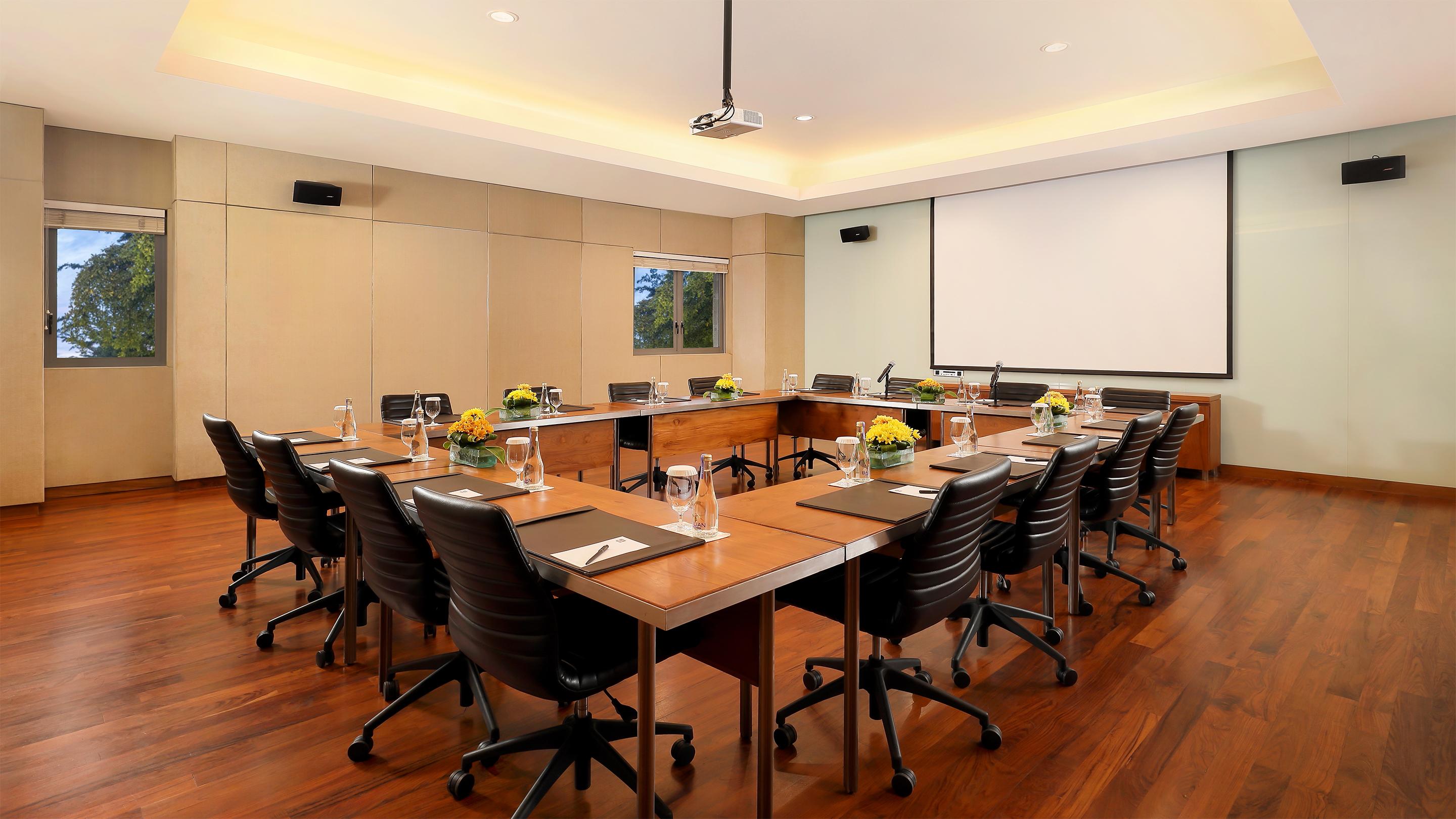 Maya Sanur Resort & Spa Екстериор снимка Meeting room